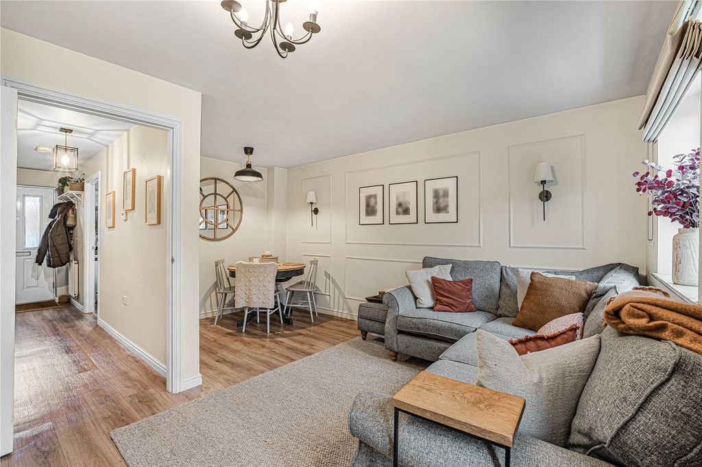 Property photo 3 of 23 Picture No. 28