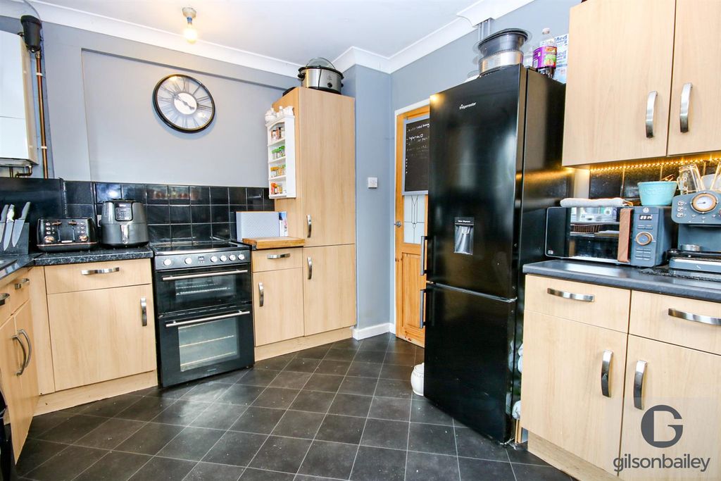 Property photo 3 of 18 Img_7097-2.Jpg