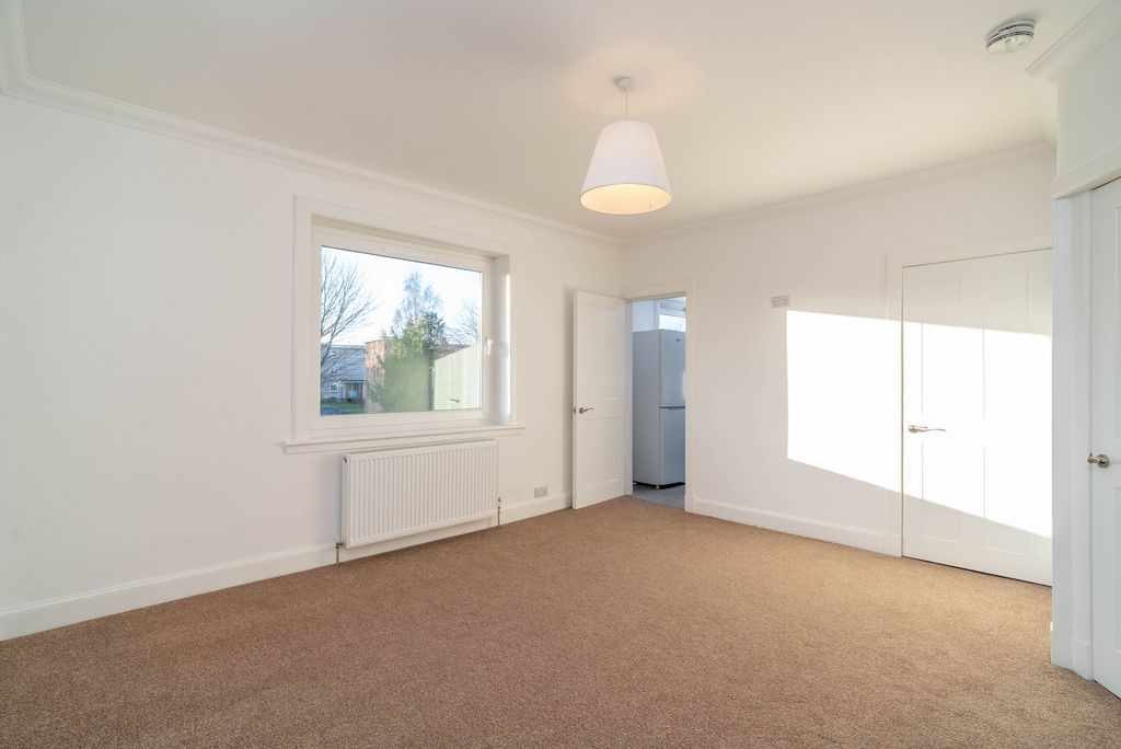 Property photo 2 of 21 Property Image 2