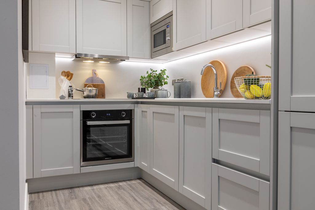 Property photo 2 of 7 25.02.05 Cside Hepworth Place Dury Apts 1 Bed-32-Hdr