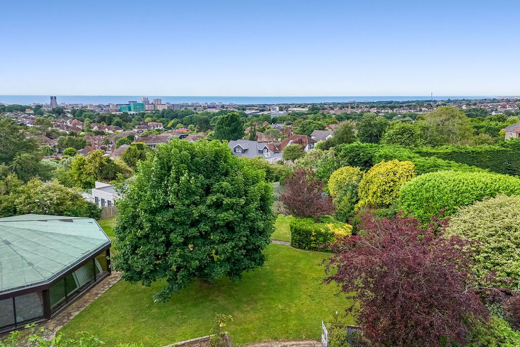 Additional image 20 of 5 bed detached house for saleTongdean Avenue, Hove BN3