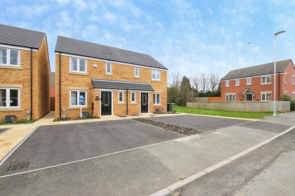 Property photo 1 of 15 Img_6760