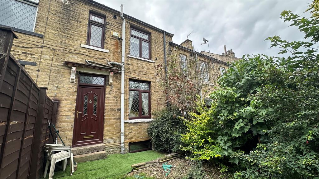 Property photo 1 of 13 2.Jpg