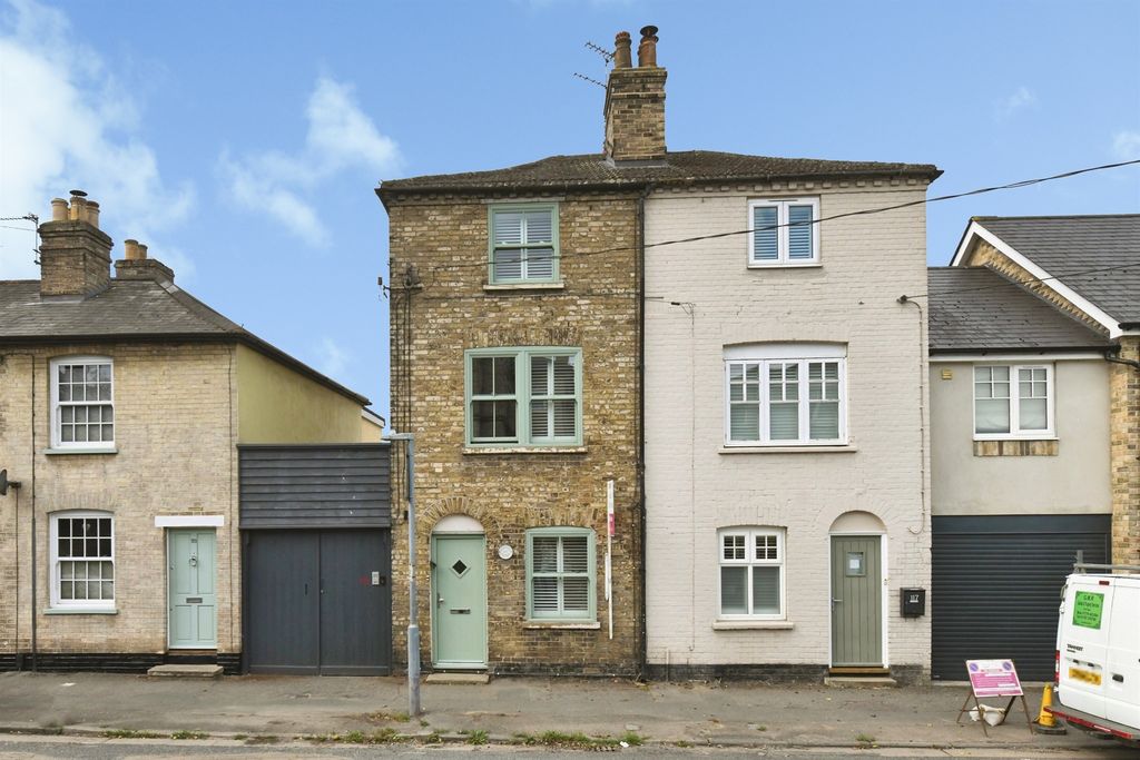 Property photo 1 of 19