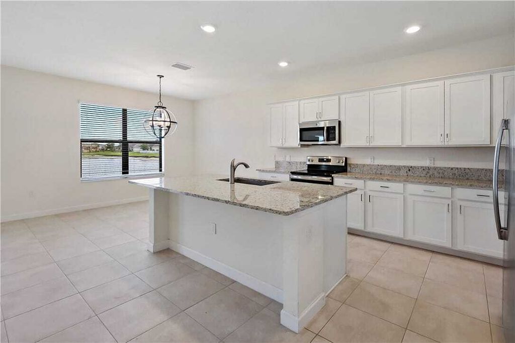 Property photo 3 of 31 <Alttext/>