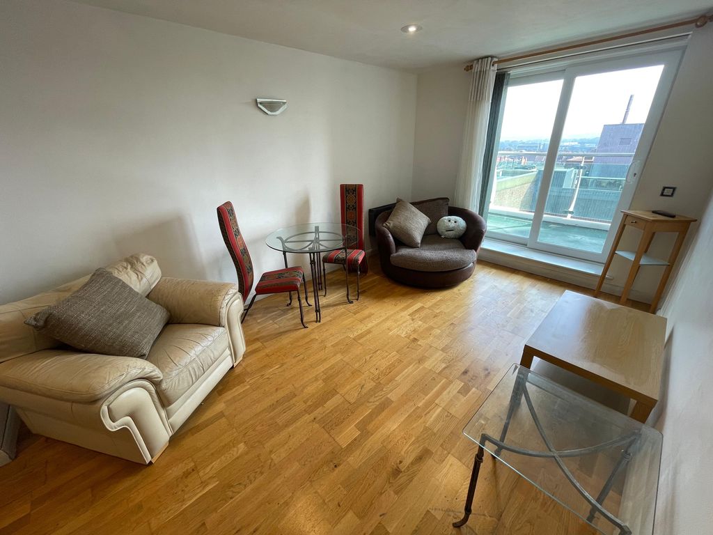 Property photo 2 of 6