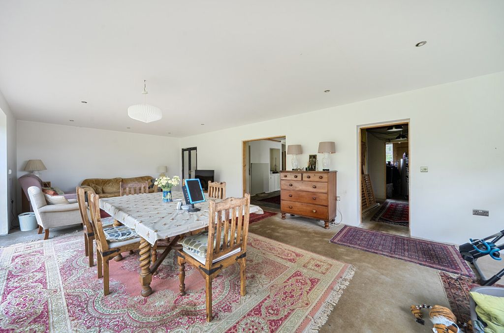 Property photo 3 of 24 1458741-20-6A0c64...