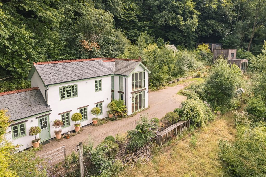 Property photo 3 of 32 Picture No. 72