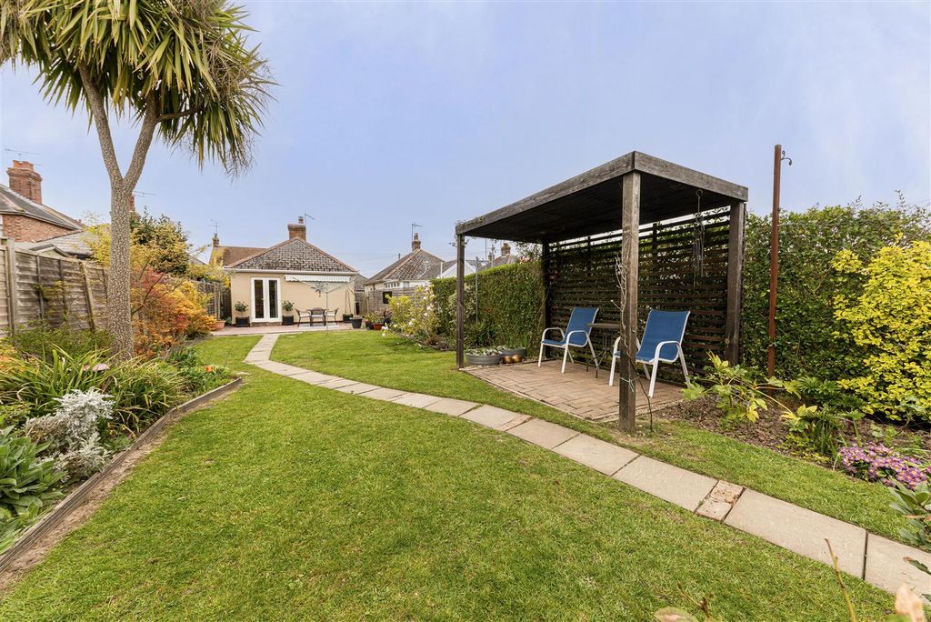 Property photo 2 of 19 L J Imaging-24.Jpg