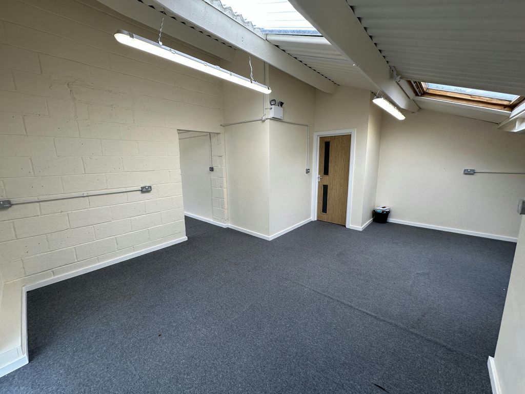 Property photo 3 of 5 4G Internal 2.Jpeg