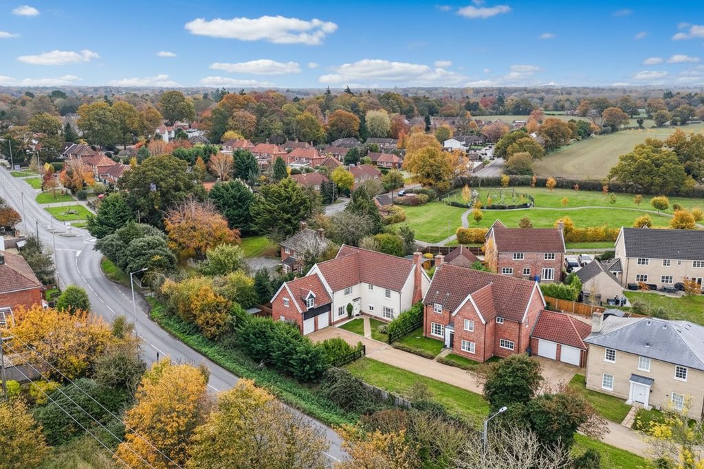 Property photo 1 of 37