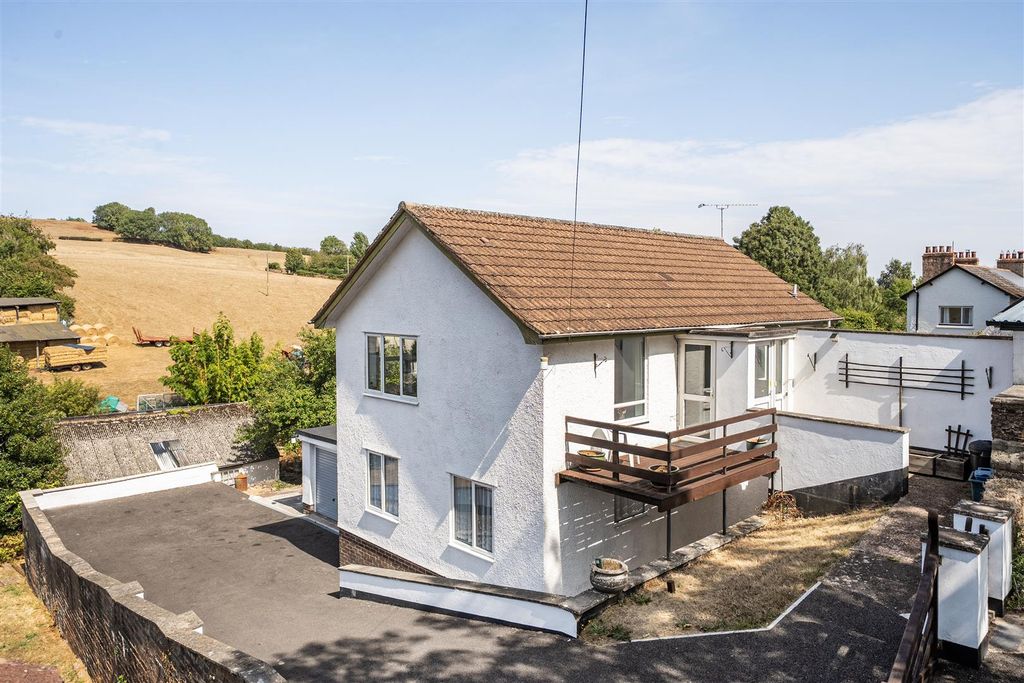 Property photo 2 of 15 2