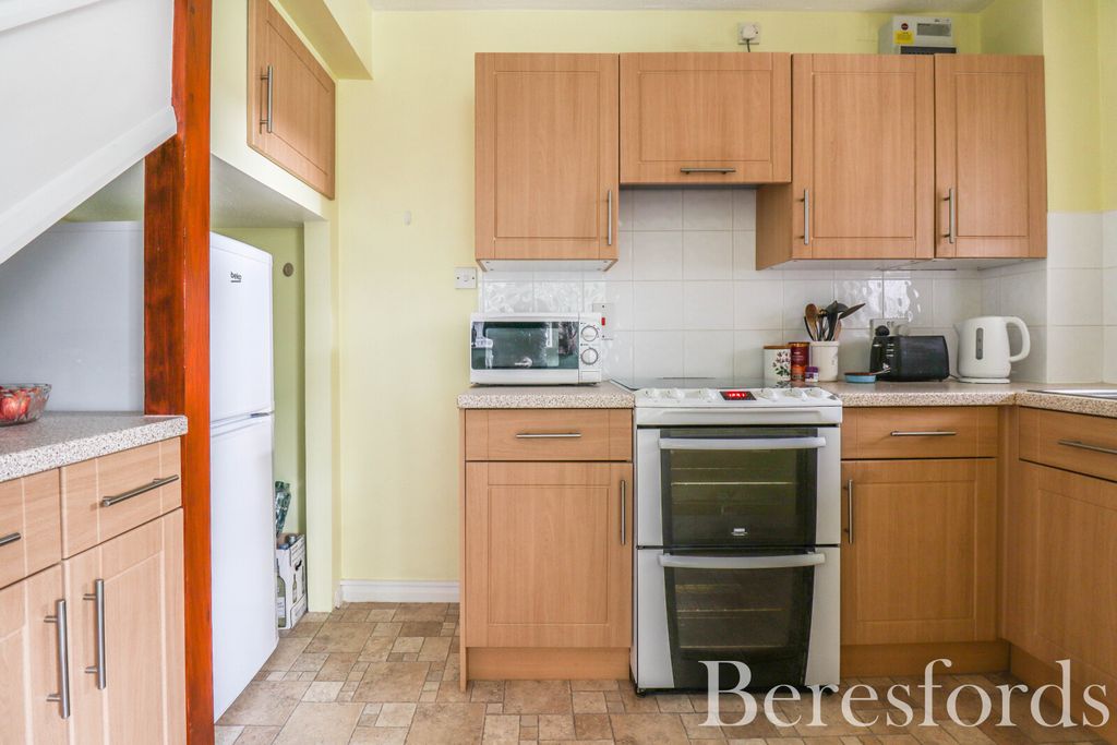 Property photo 2 of 11 Picture No. 15