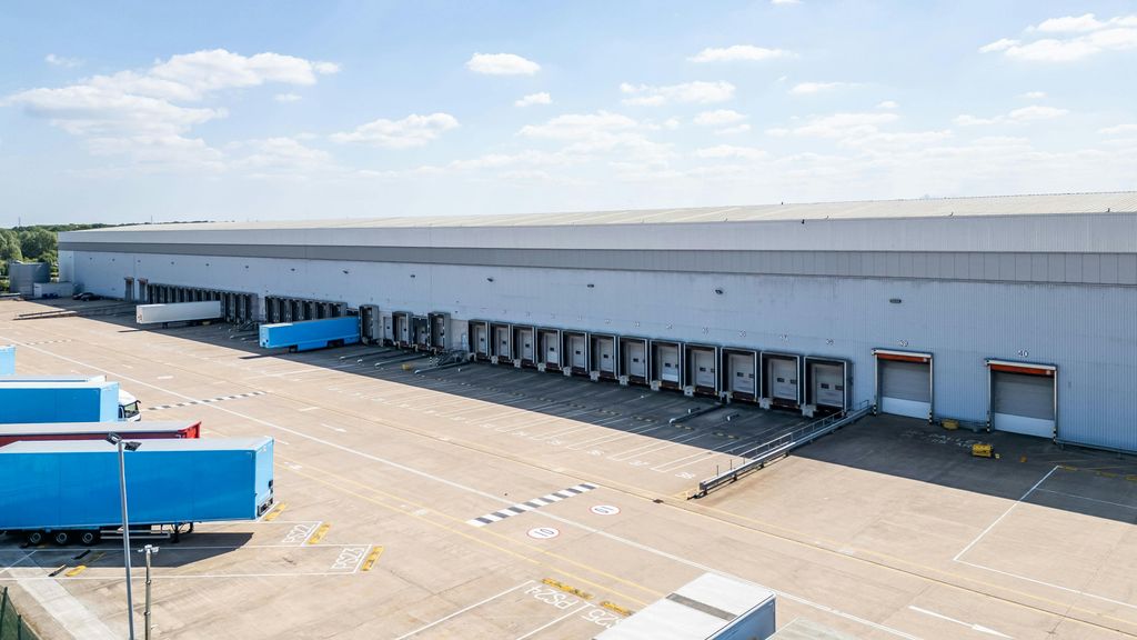 Property photo 2 of 4 1 Balby Carr Bank Doncaster  Drone 008.Jpg