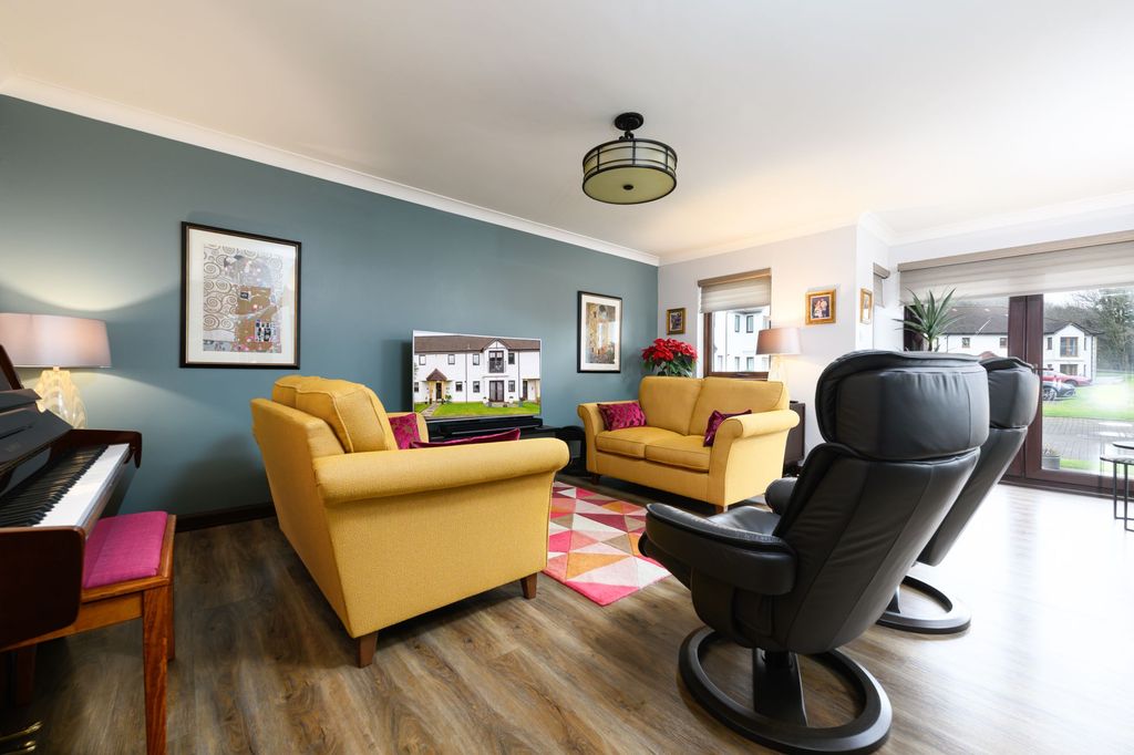 Property photo 3 of 29