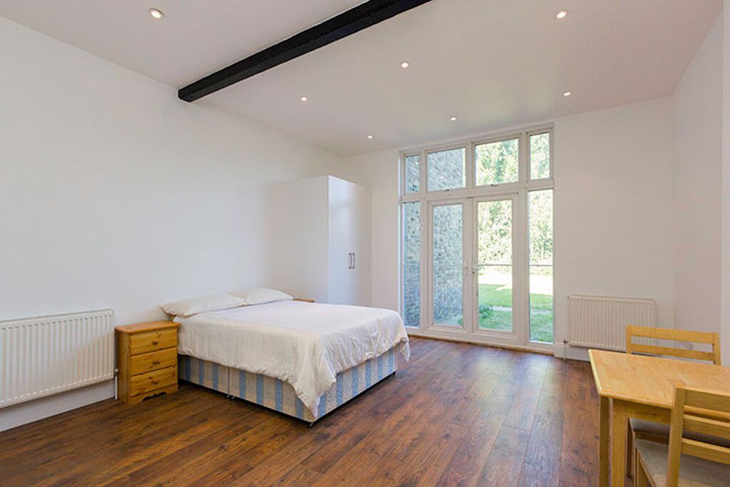 Property photo 1 of 7 1