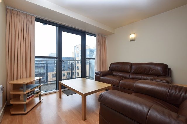 Property photo 2 of 11