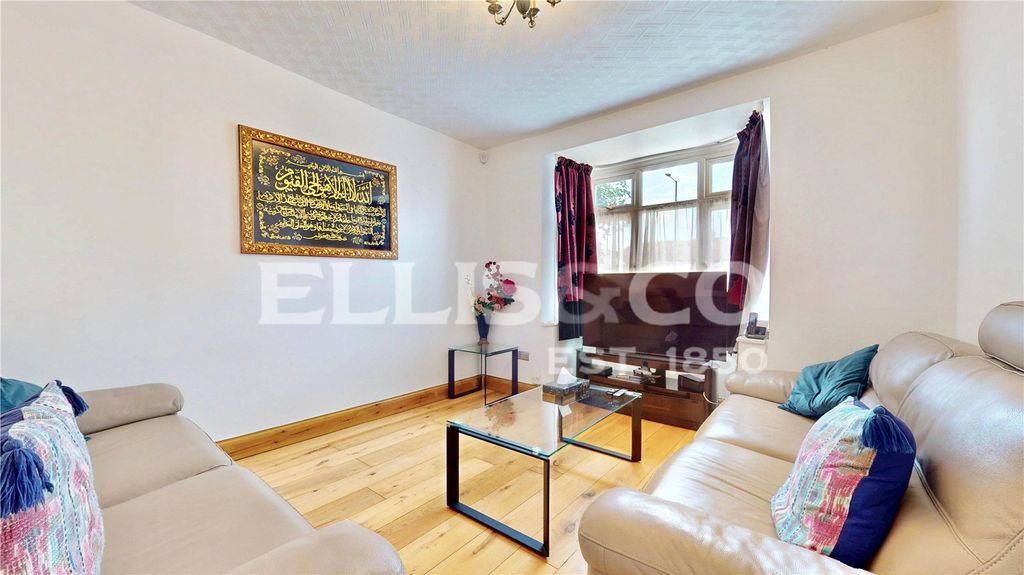 Property photo 3 of 16 Picture No. 08