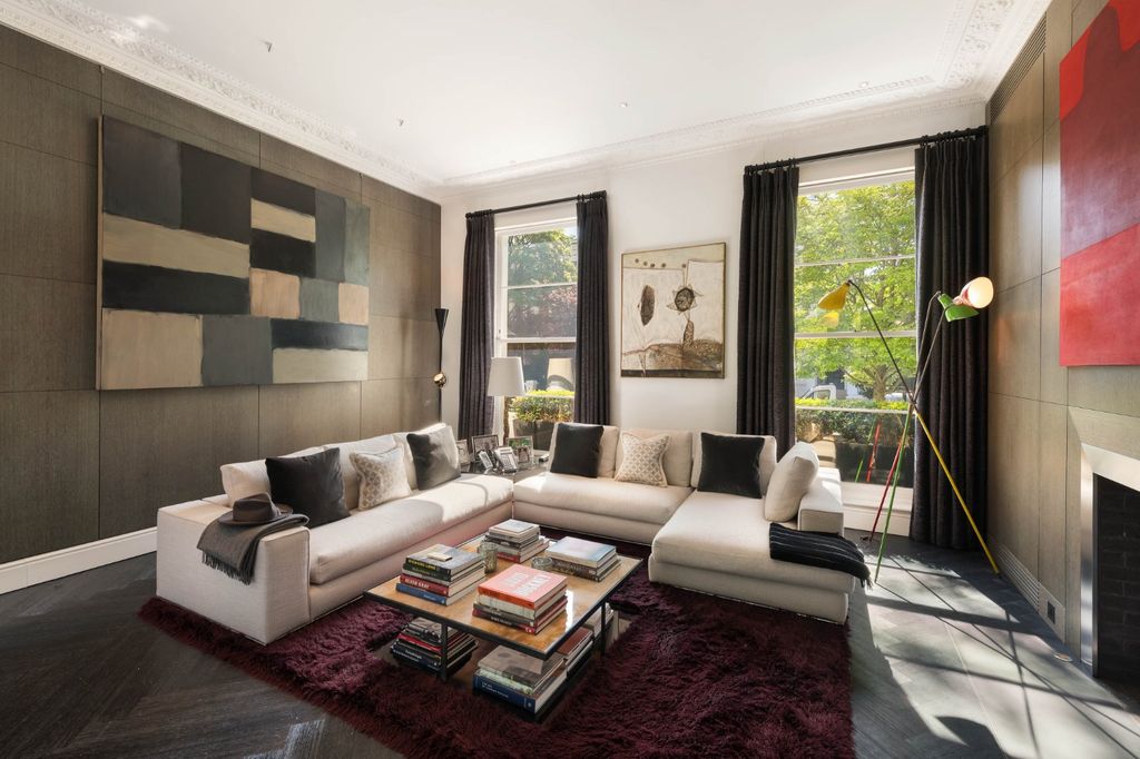 Property photo 2 of 19 Drawing Room