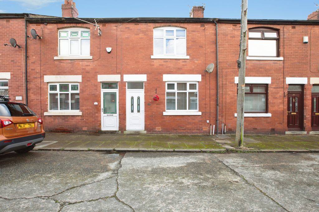 Property photo 1 of 15