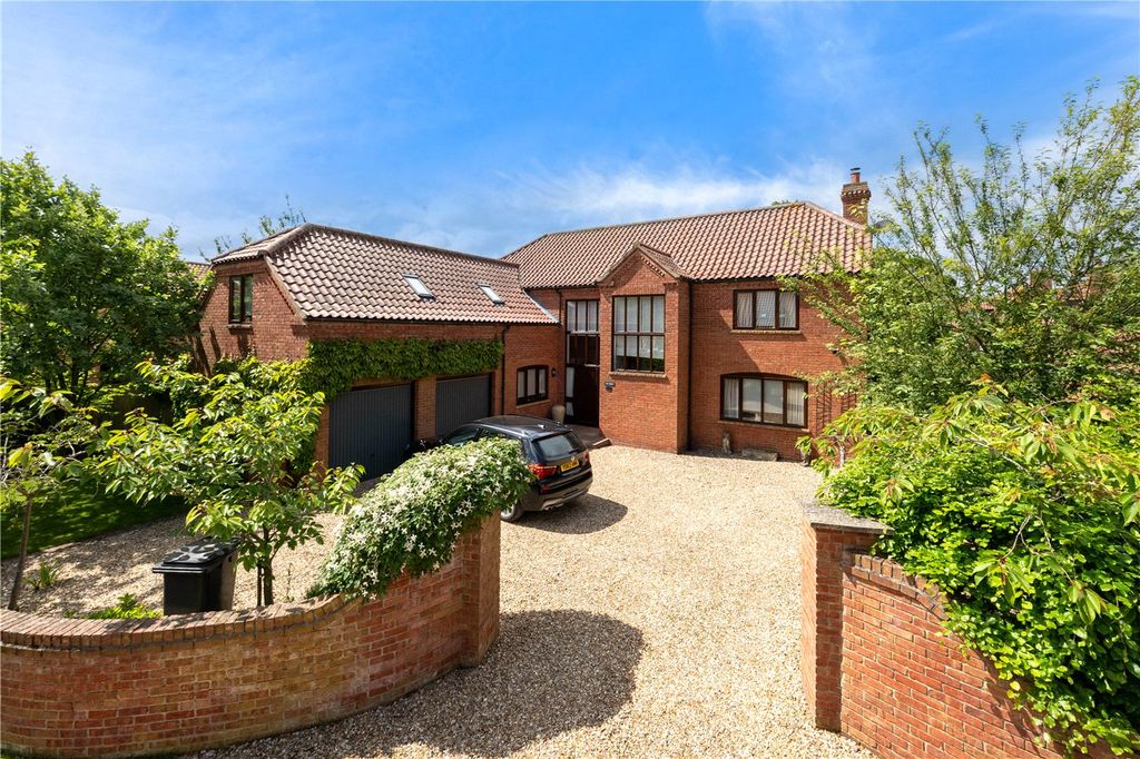 Property photo 2 of 25 Picture No. 03