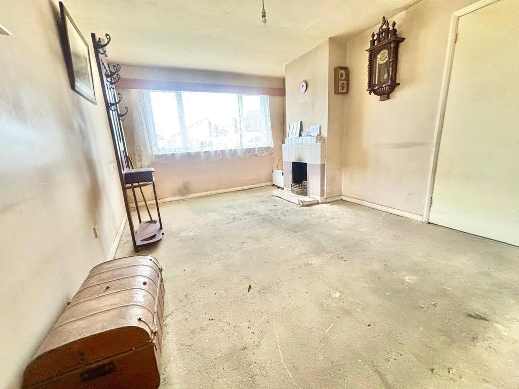 Property photo 2 of 9 Picture No. 08