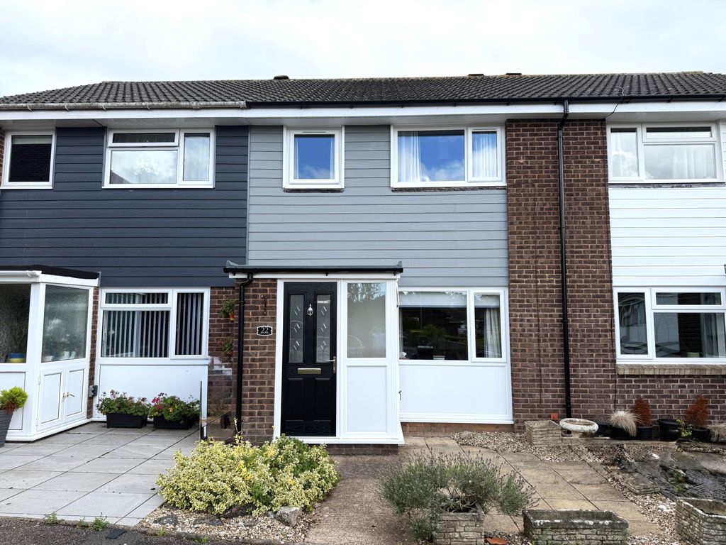 Property photo 1 of 16