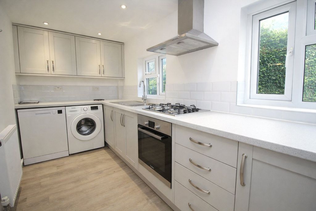 Property photo 2 of 9 Picture No. 09