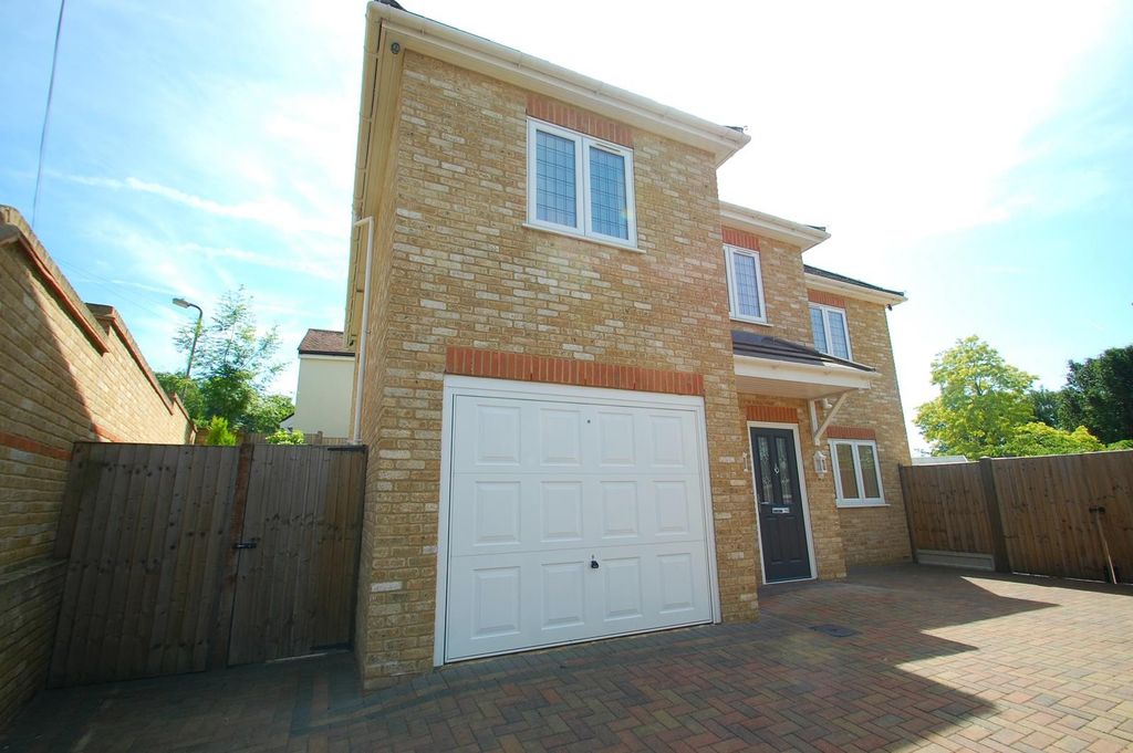 Property photo 1 of 14 Exterior