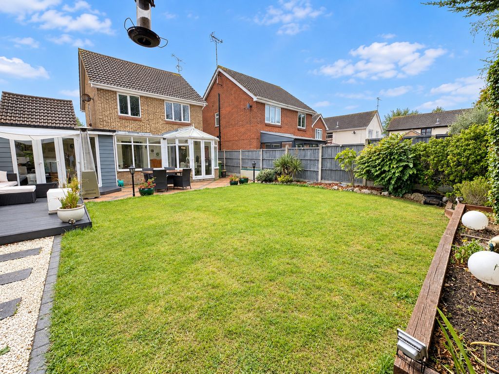 Property photo 2 of 27