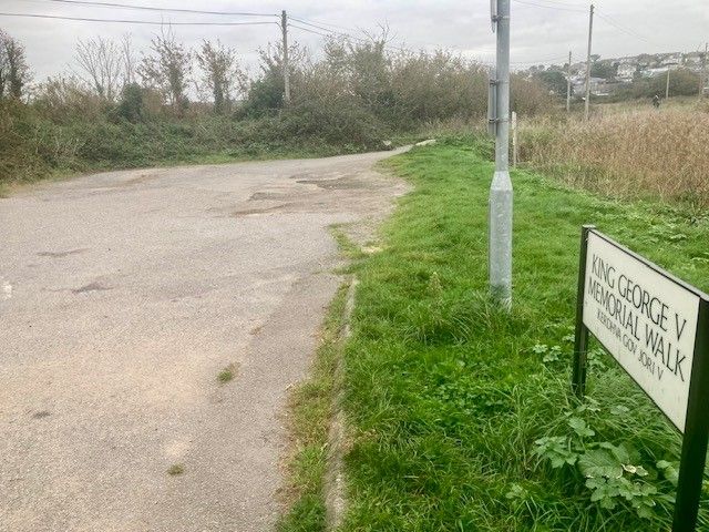 Property photo 3 of 4