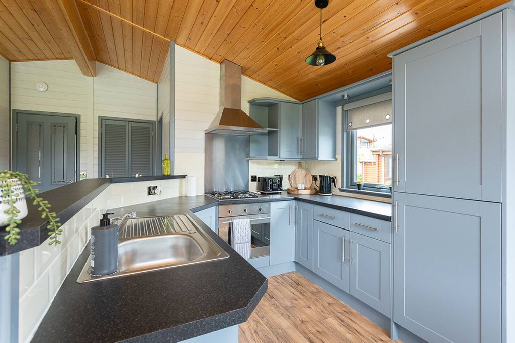 Additional image 7 of 2 bed lodge for salePitch : Tmtm01004, Aberfeldy PH15