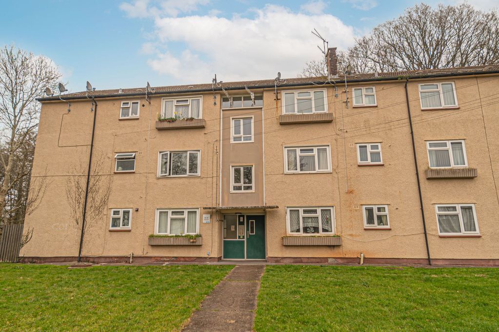 Property photo 1 of 19