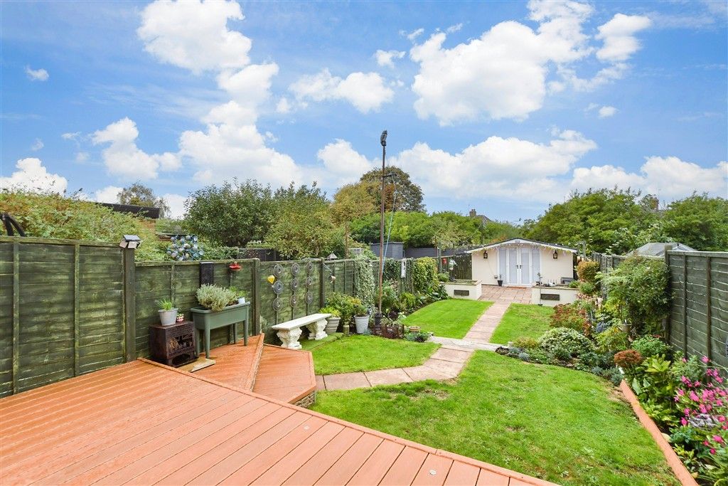 Property photo 2 of 15 Garden