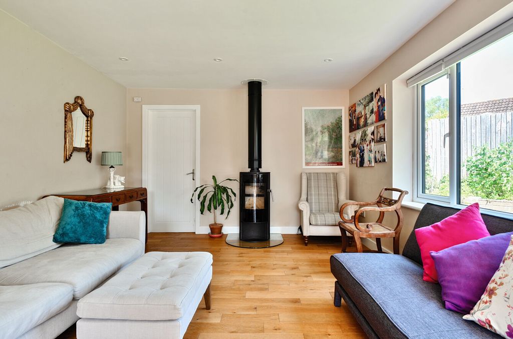 Property photo 2 of 15 1303512-22-684c21...