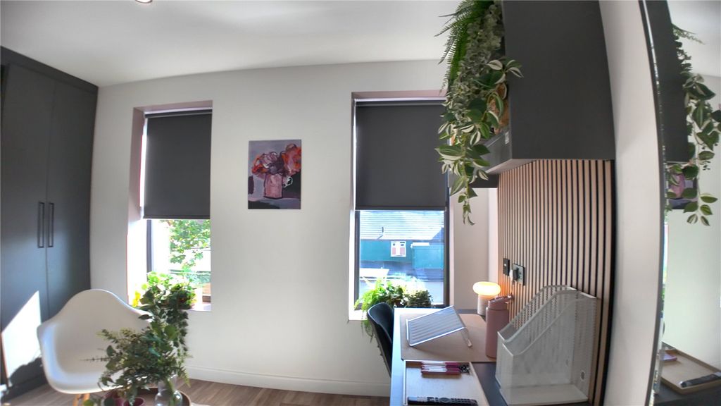 Property photo 3 of 4 Picture No. 21