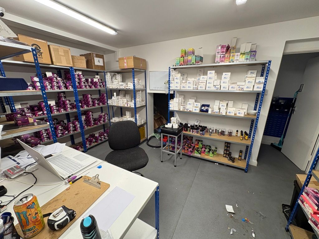 Property photo 3 of 9 Photo 8