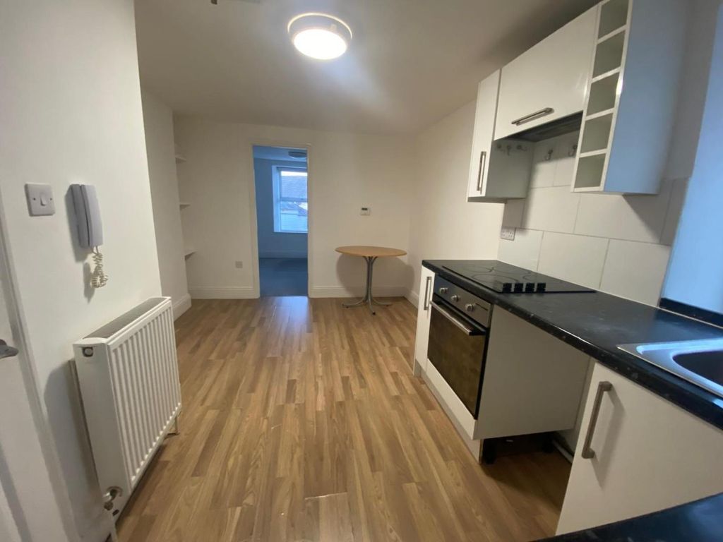 Property photo 1 of 4 086A3Fd4-769c-43F0-9c56-69Da034F1137.Jpg