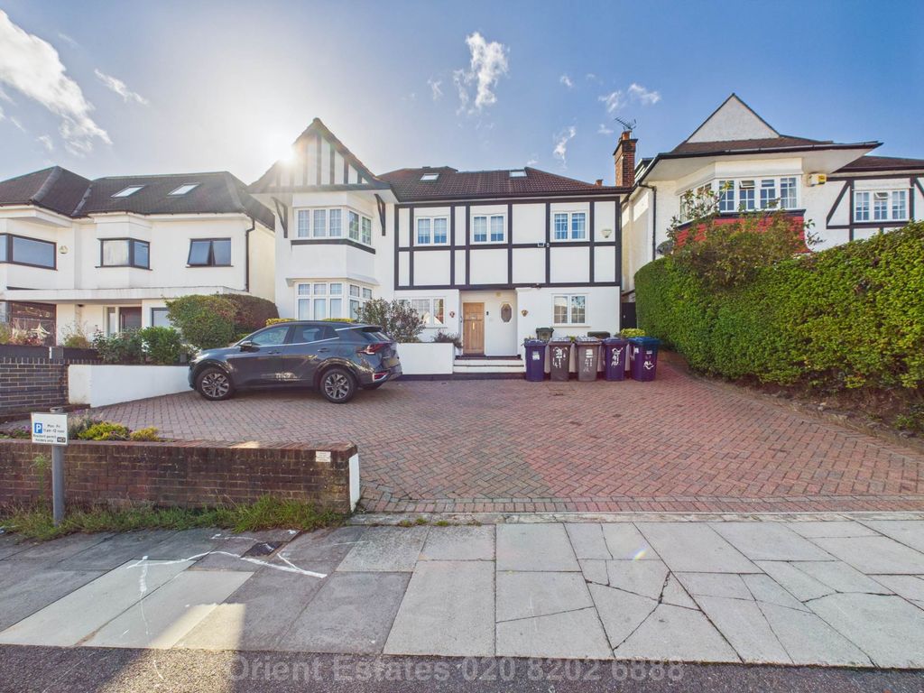 Property photo 1 of 10