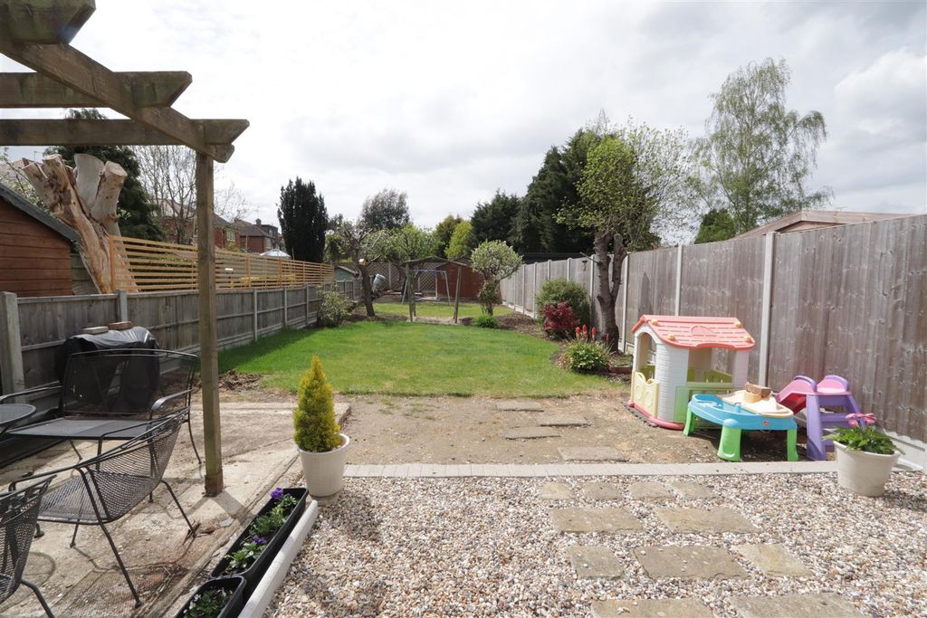 Property photo 2 of 9 Img_1135.Jpg