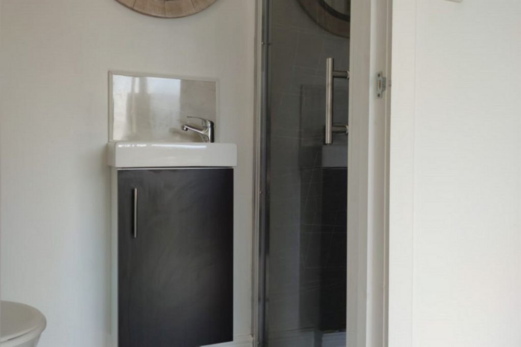 Property photo 2 of 4