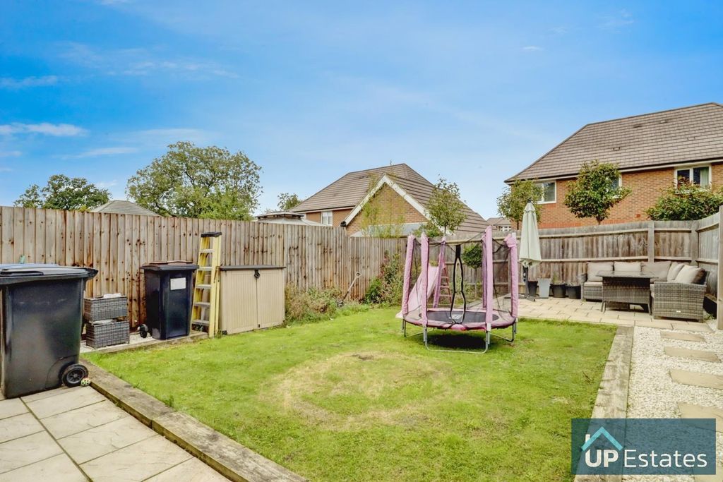 Property photo 2 of 16 Rear Garden
