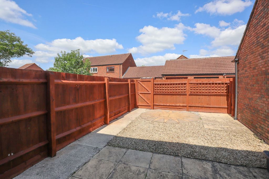 Property photo 3 of 13