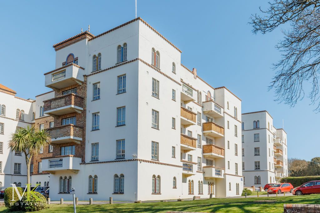 Property photo 1 of 13 Photo 29