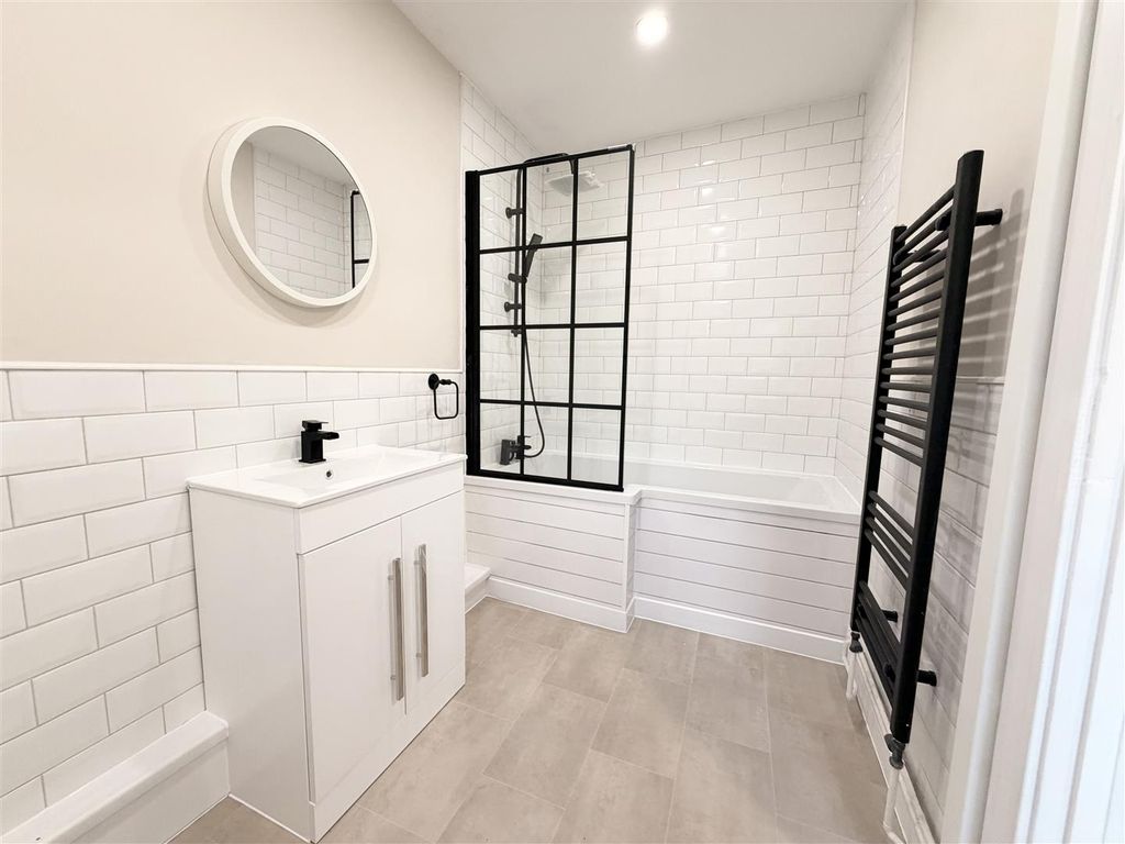 Property photo 2 of 21 Tempimagejvj6O8.Jpg