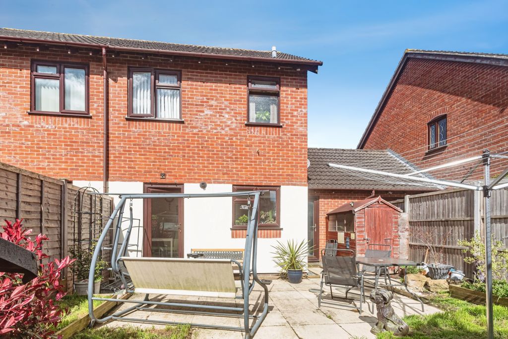 Additional image 14 of 2 bed semi-detached house for saleJustice Close, Thatcham RG19