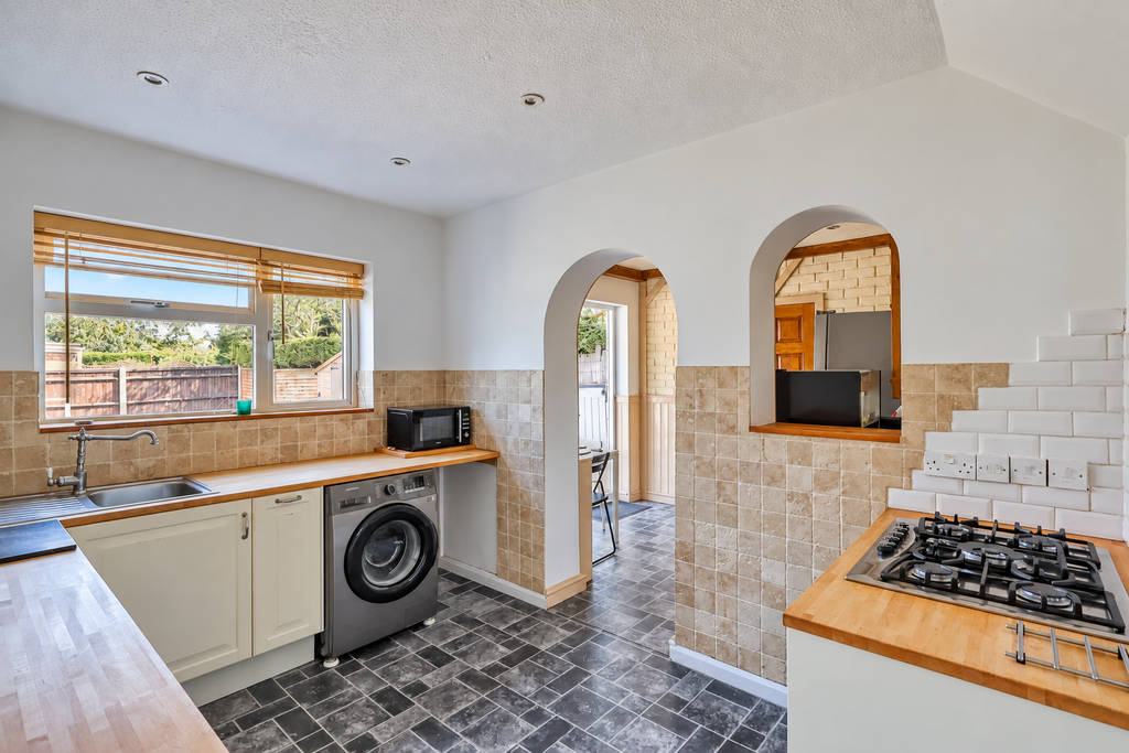 Property photo 3 of 12 Picture No. 27