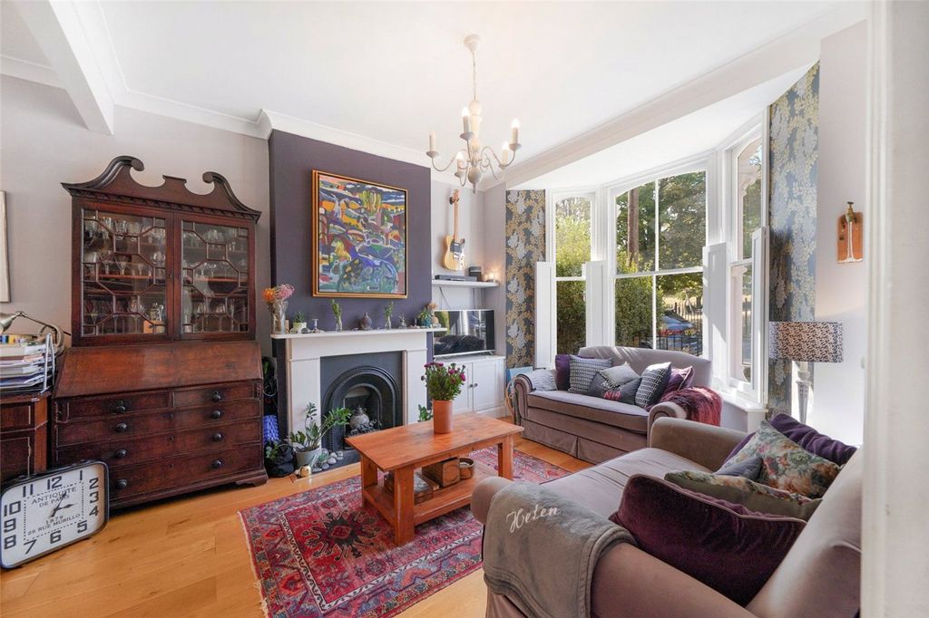 Property photo 1 of 17 Picture No. 13