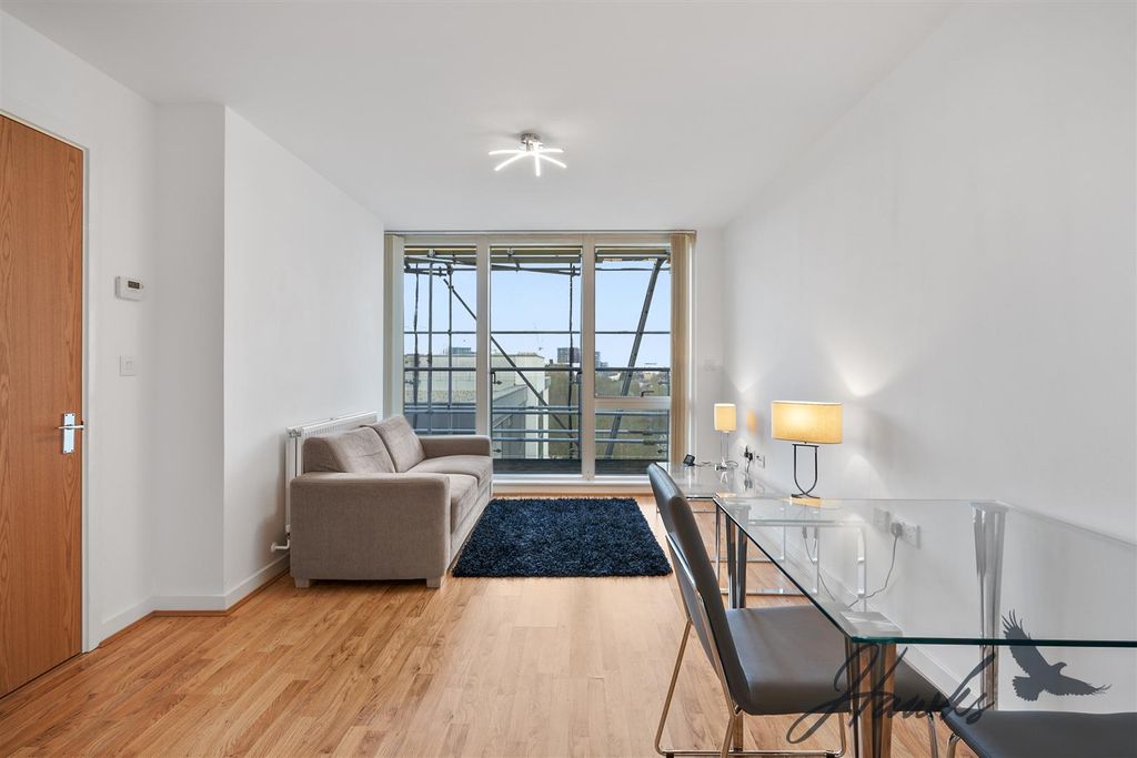 Property photo 1 of 19 942049E4-B113-447F-B44c-2F9Daaa49A20Apsbf - 603 Go