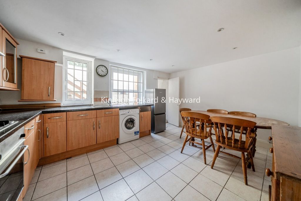 Property photo 2 of 15 Picture No. 03